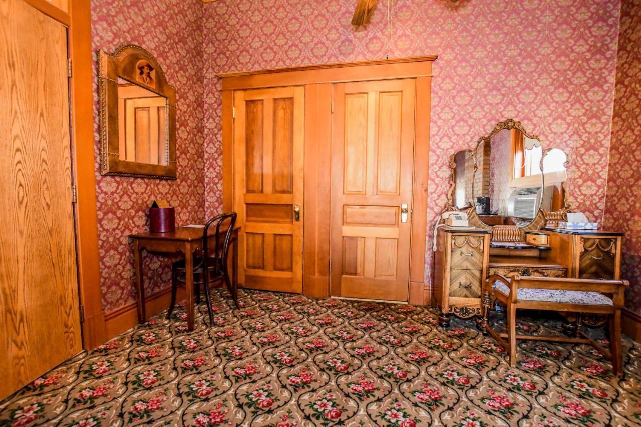 Irma Hotel Cody Zewnętrze zdjęcie